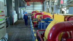 发挥好‘传帮带’和桥梁