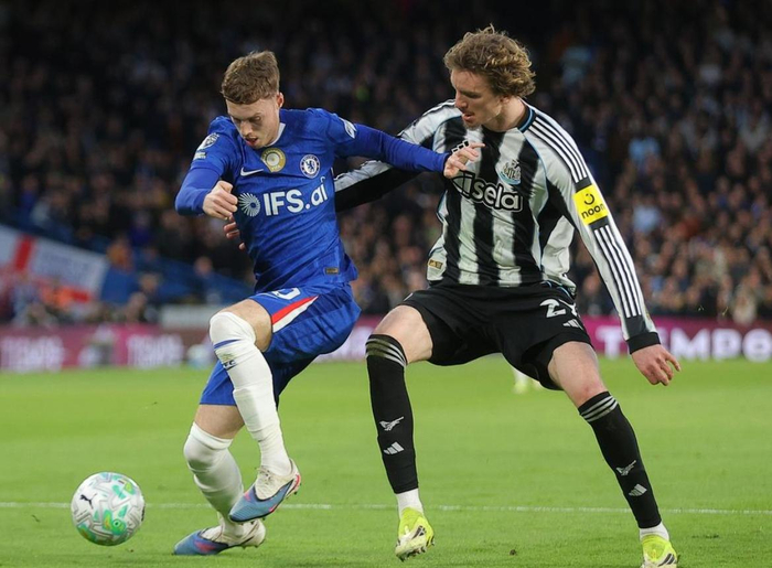 英格兰友谊赛双负乌拉圭日本 帕尔默状态低迷成